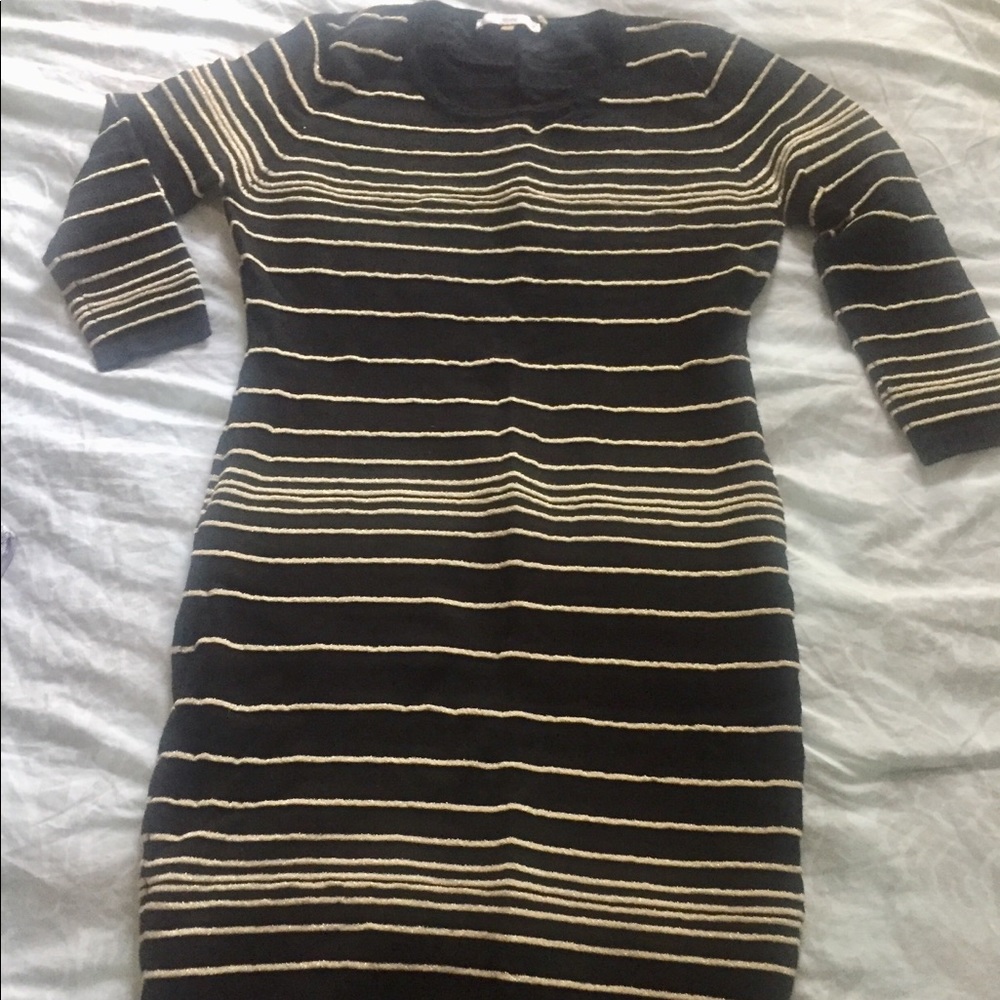 Dress- Size S beautiful dress